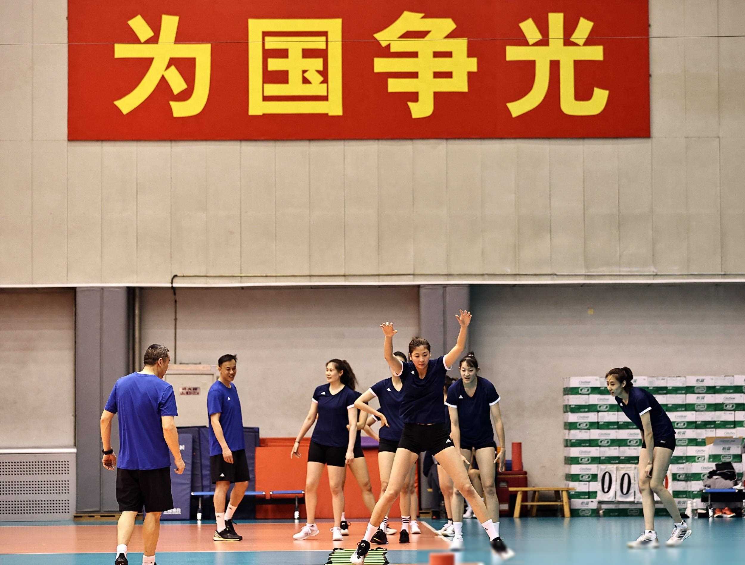 九游下载：亚眠球员集体表态备战下一场比赛，追求胜利